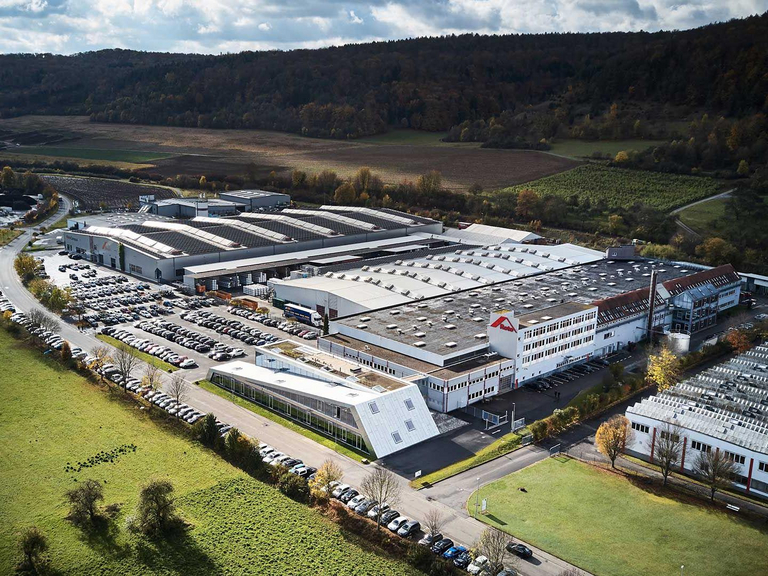 Luftbildaufnahme vom Roto Stammsitz in Bad Mergentheim mit Innovationszentrum